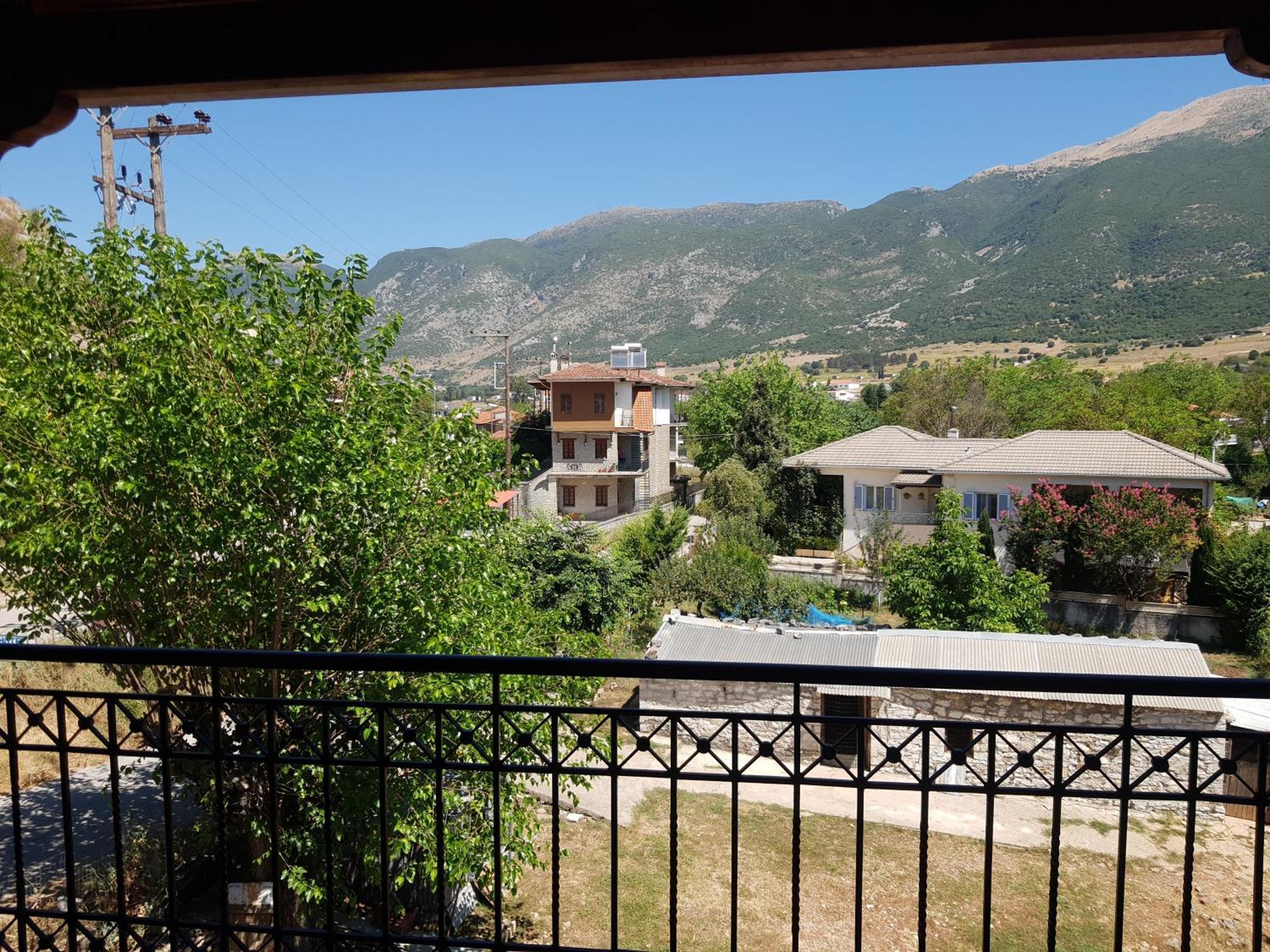 Cave Apartments Янина Екстериор снимка